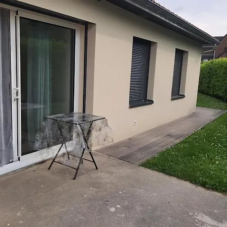 Apartamento Calme Dans Habitée, Parking Privé Et Gratuit Rhut